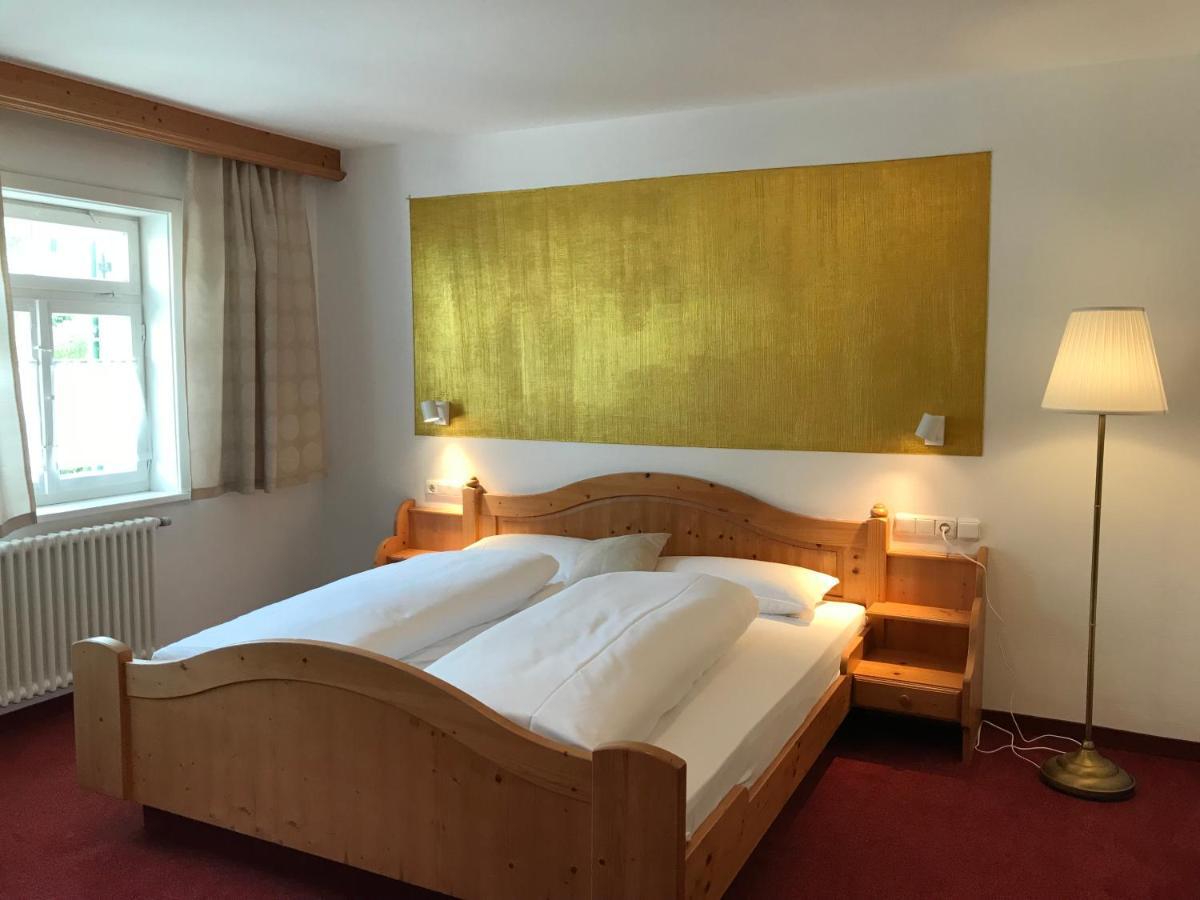 Hotel Hohe Schule Bad Ueberkingen Phòng bức ảnh